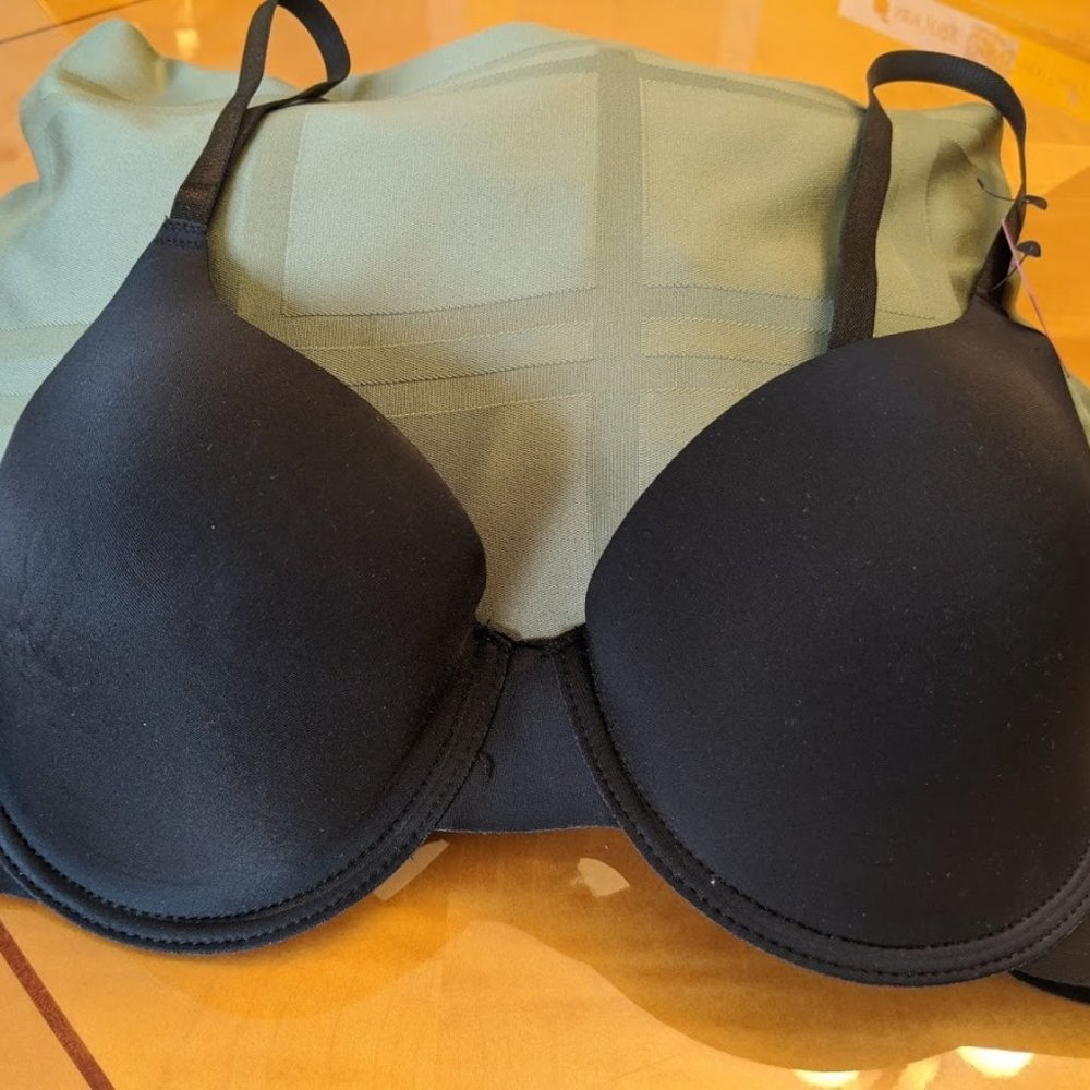 NWT Vince Camuto bra 36D black